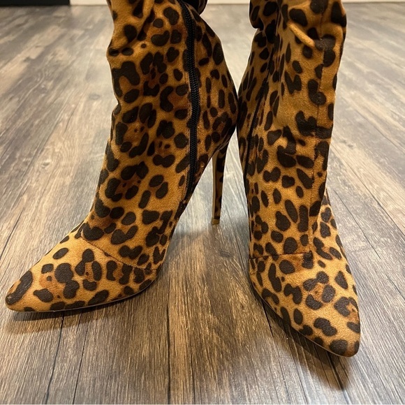 F21 Animal Print Brown Tan Suede High Heel Pointed Toe Stiletto Boots Size 8.5 - Picture 8 of 12